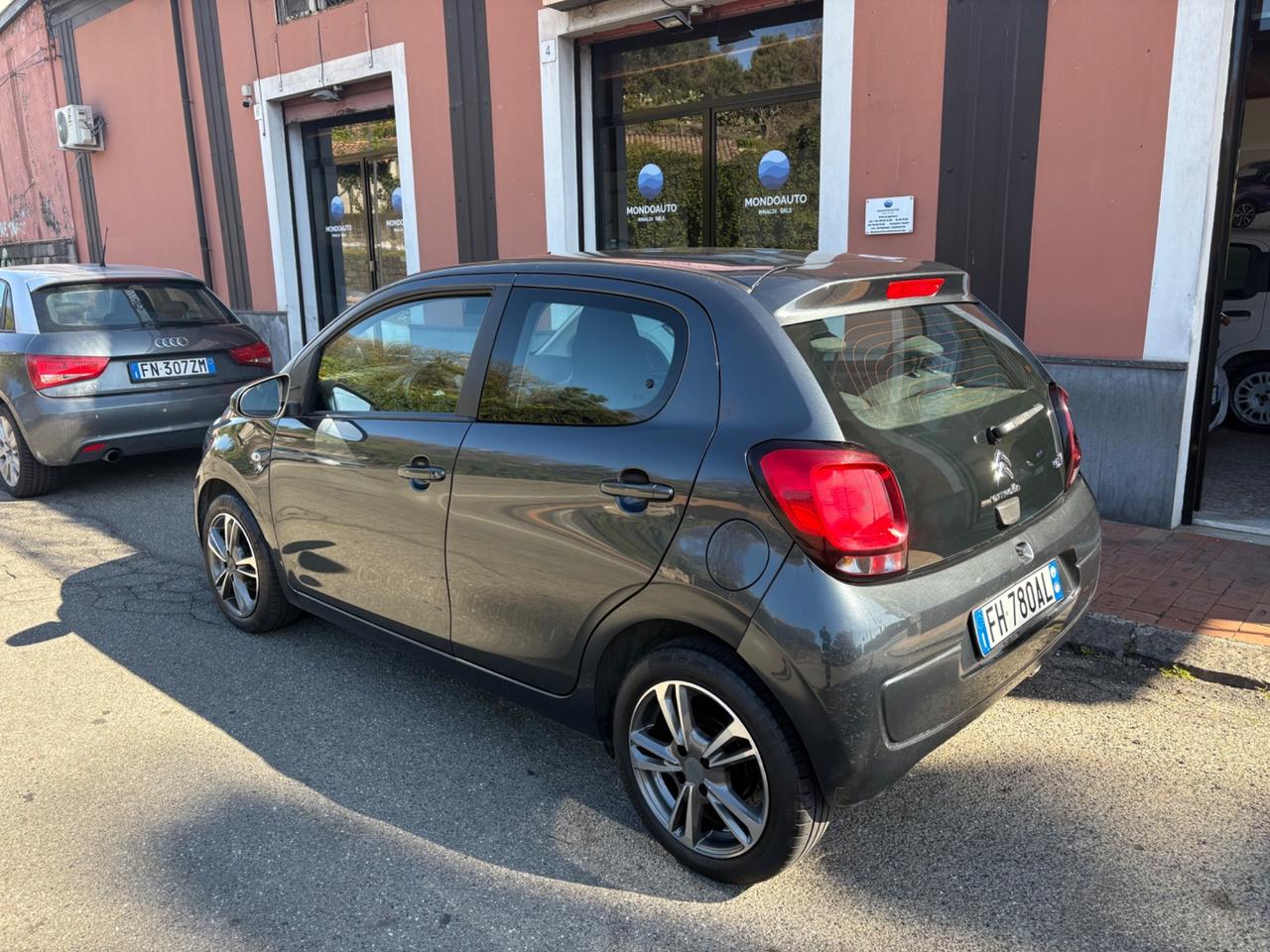 Citroen C1 VTi 68 Automatica 5 porte Shine 2017