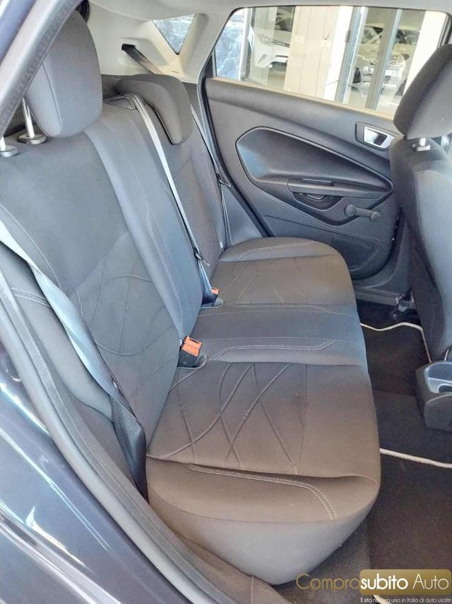 FORD Fiesta 1.2 60CV 5 porte ( Garanzia 12 Mesi)