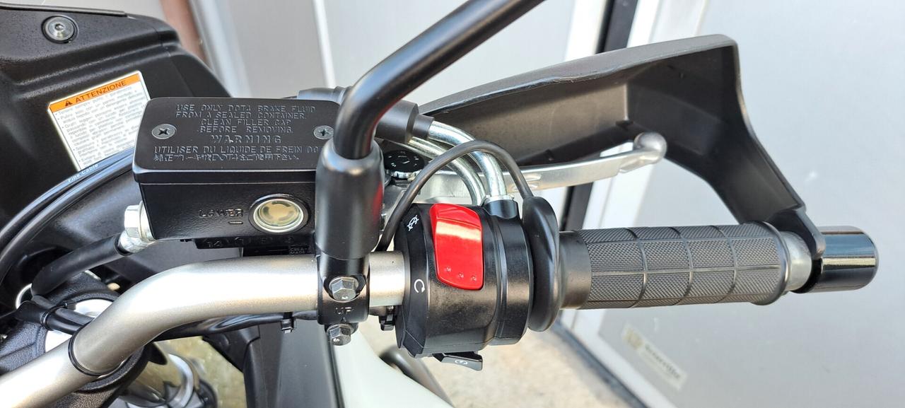 Suzuki V Strom DL 650