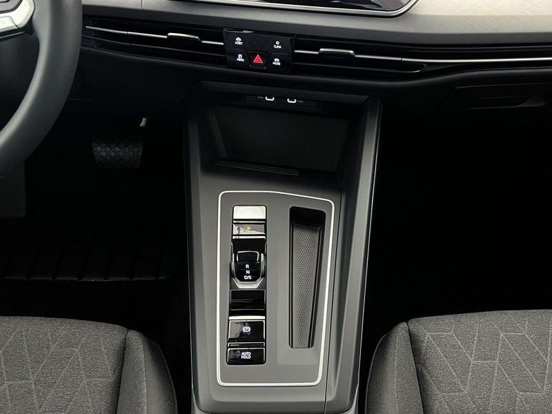 Volkswagen Golf 1.5 TSI eHybrid DSG Edition Plus