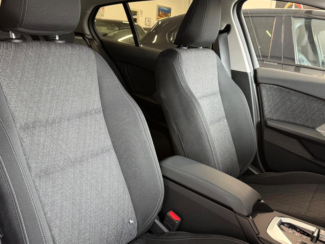 Bmw 120 48V 5p. BUSINESS