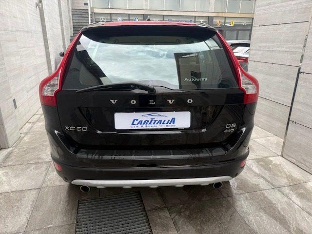 VOLVO XC60 D3 AWD Geartronic Momentum