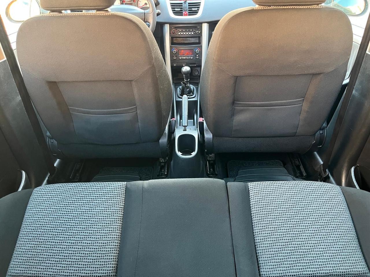 Peugeot 207 1.6 HDi 90CV EURO5 12 MESI DI GARANZIA