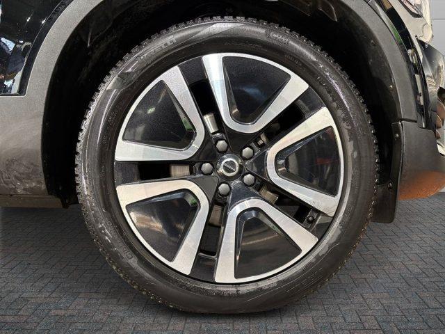 VOLVO XC40 T2 Geartronic Momentum N1