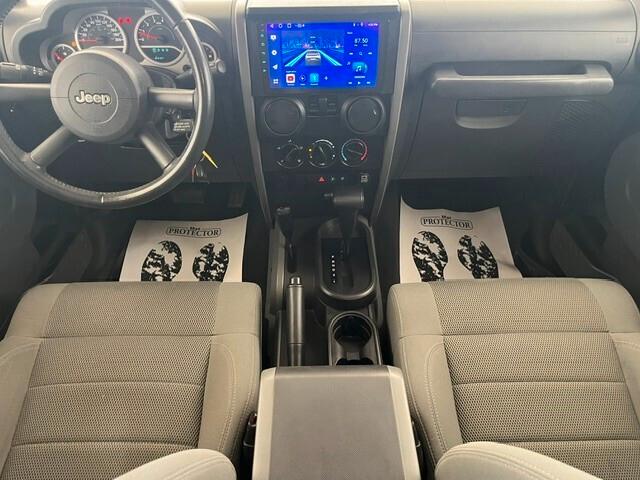 JEEP WRANGLER 3p 3.8L Sahara auto