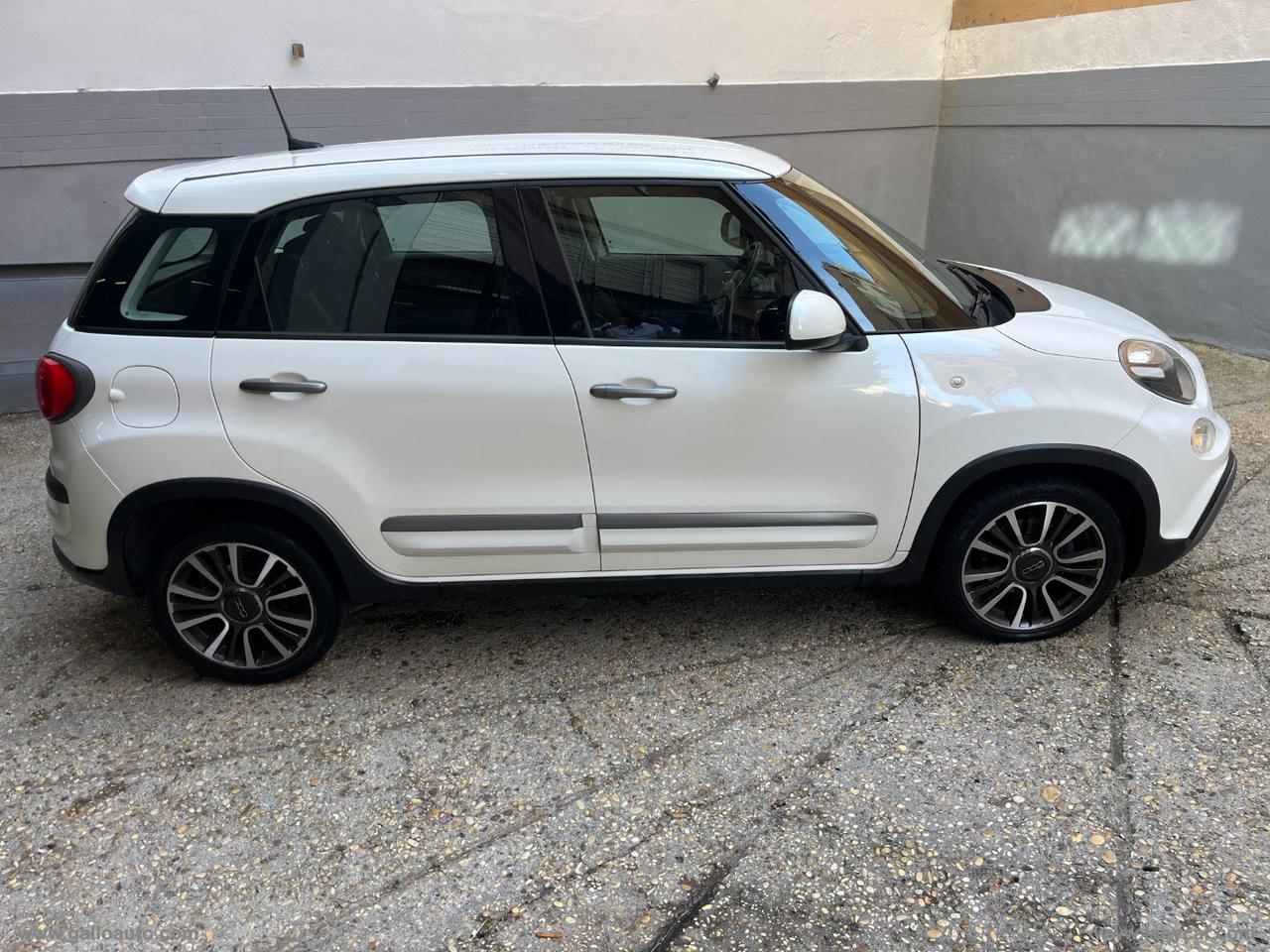FIAT 500L 1.4 95 CV Cross