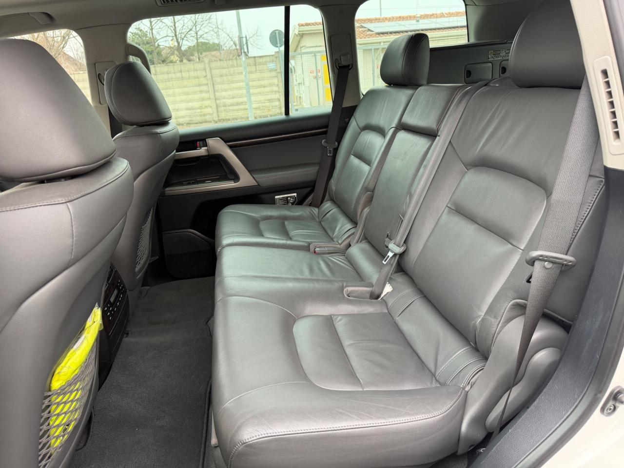 Toyota Land Cruiser 200 V8 4.5 7 p. MOTORE NUOVO !