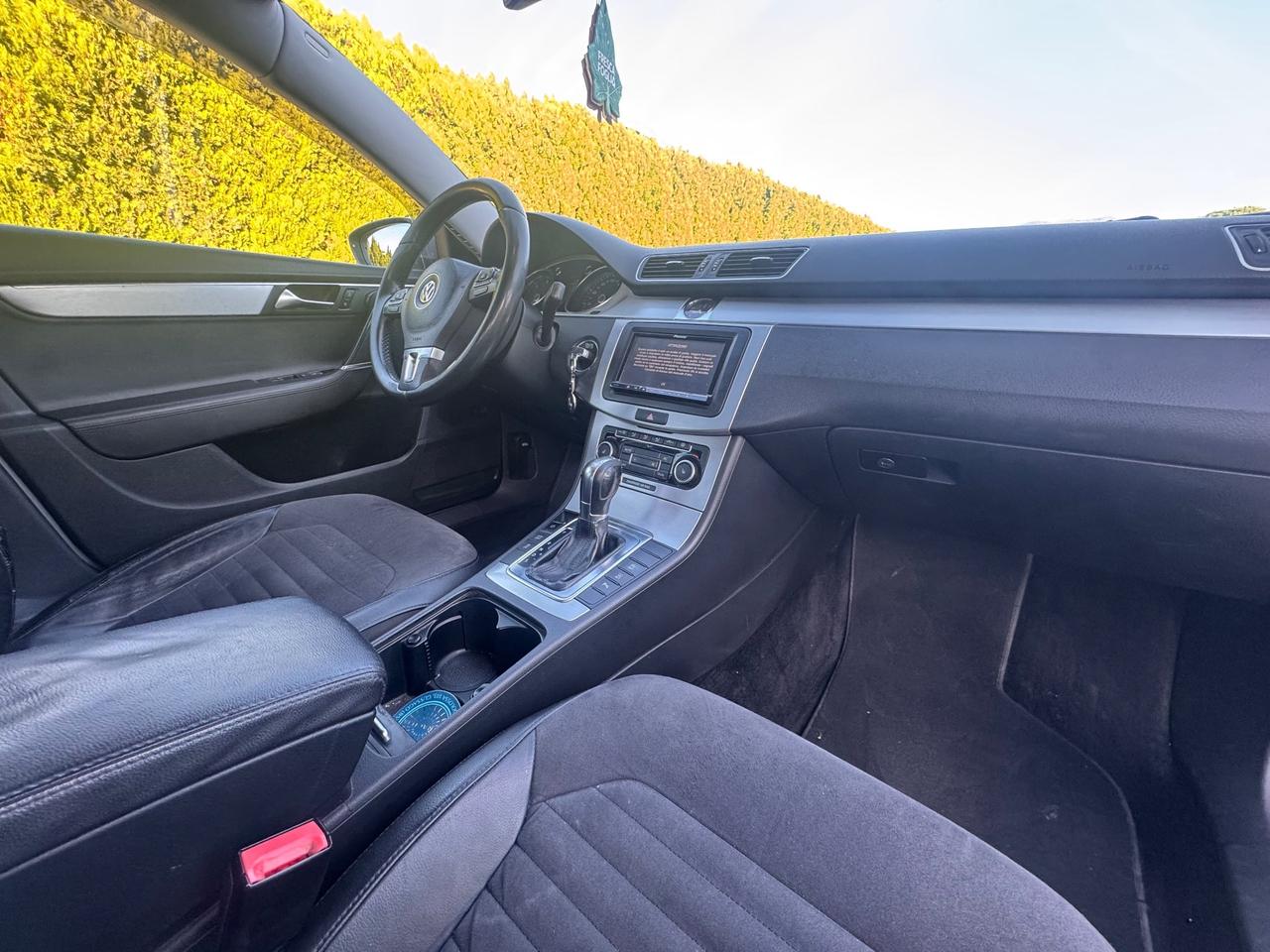 Volkswagen Passat 2.0 TDI DSG Highline BlueM. Tech.