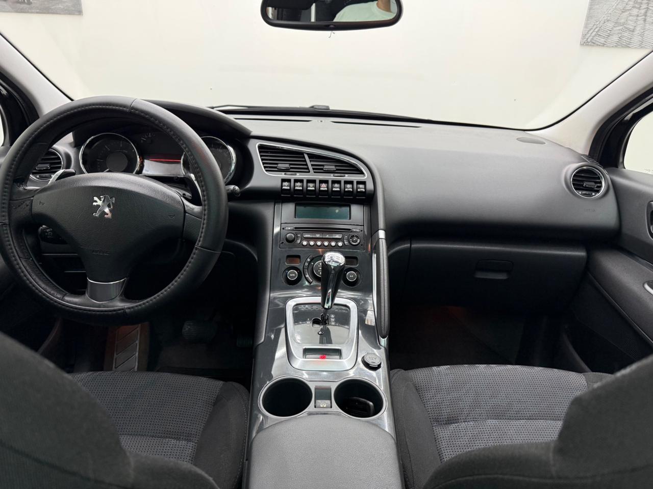 Peugeot 3008 1.6 HDi 110CV cambio robotizzato Premium