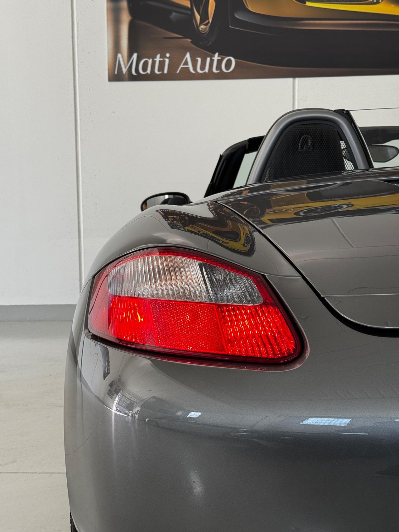 Porsche Boxster 2.7 24V solo 31519 km