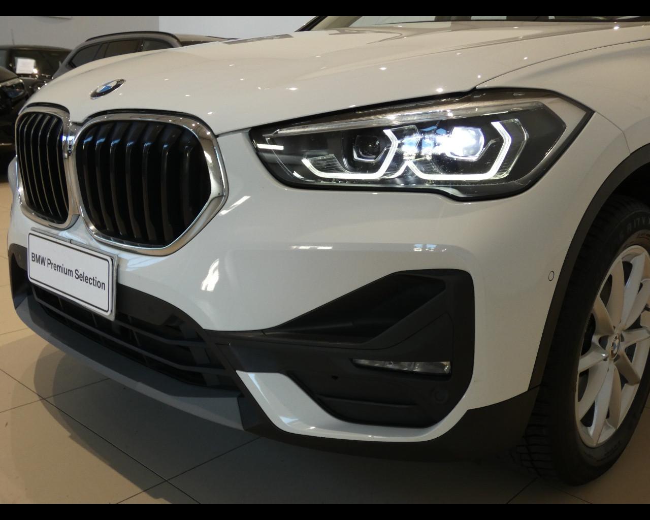 BMW X1 (F48) - X1 sDrive18i Advantage