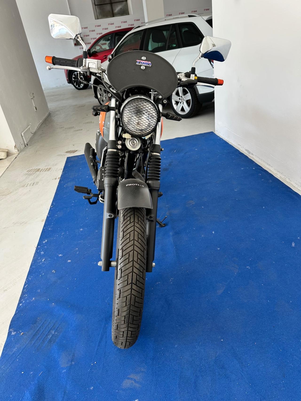 Mash Scrambler 400