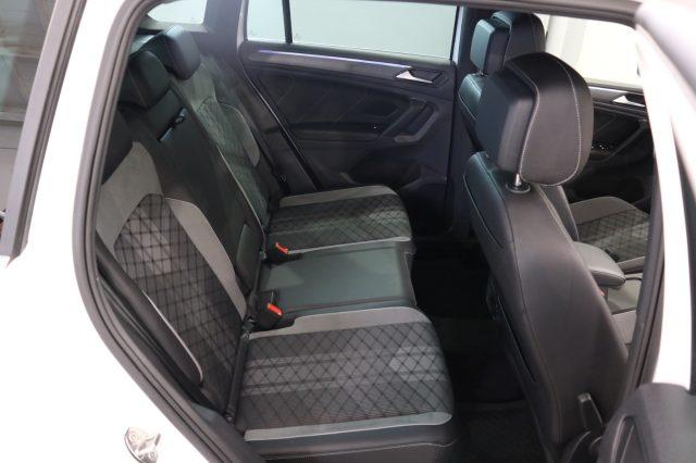 VOLKSWAGEN Tiguan 2.0 TDI DSG 4MOTION R-Line "" GANCIO TRAINO ""