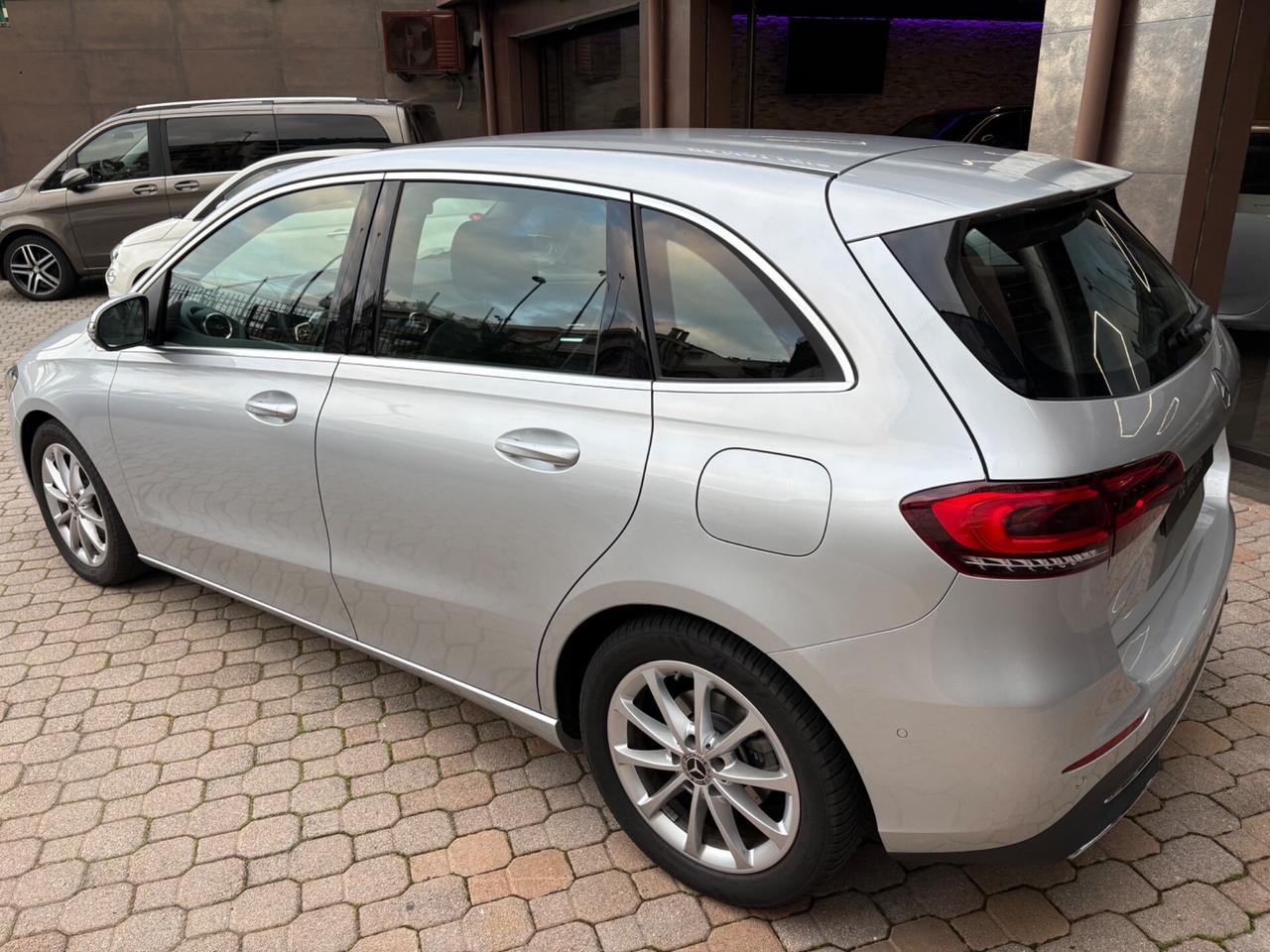 Mercedes-benz B 180 d Automatic Sport
