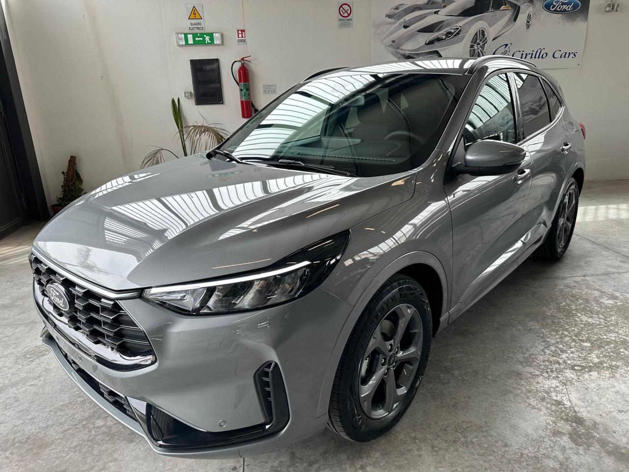 Ford Kuga 2.5 Full Hybrid 180 CV ST-Line