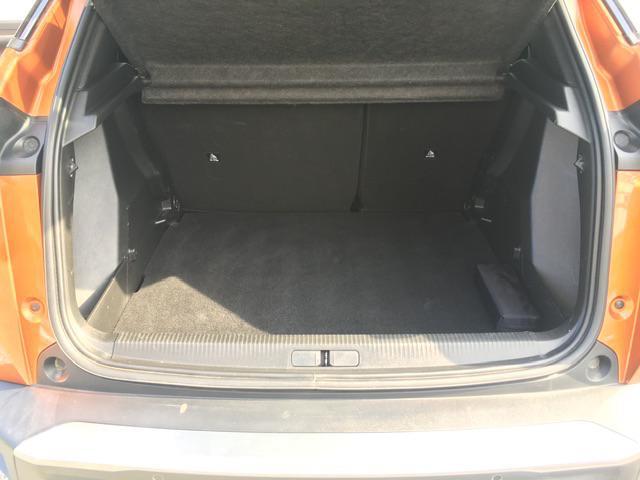 PEUGEOT 2008 BlueHDi 130 S&S EAT8 Allure Pack