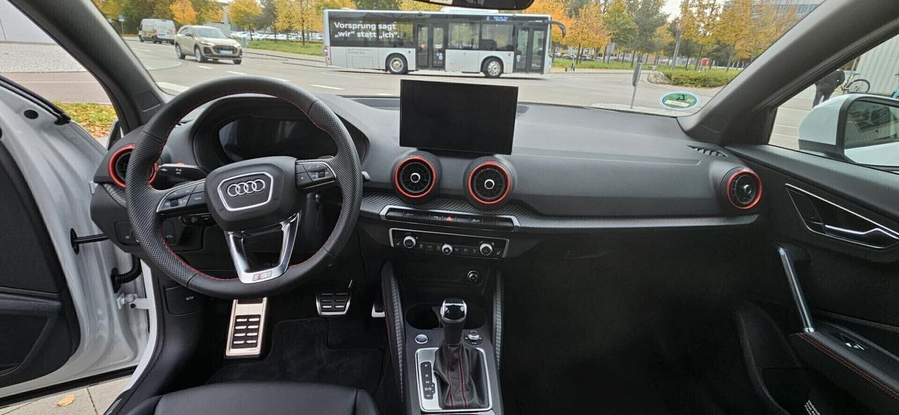 Audi Q2 35 TFSI S tronic Sline
