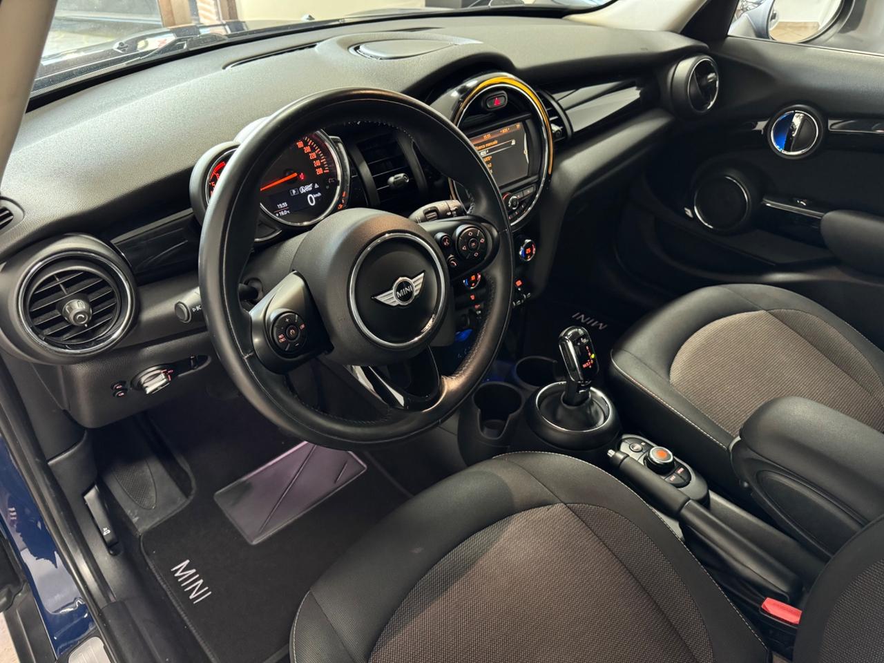 Mini 1.5 Cooper D Hype 5 porte