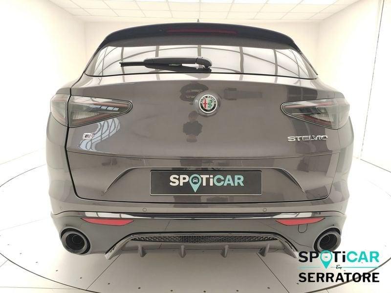 Alfa Romeo Stelvio 2023 2.2 t Veloce Q4 210cv auto