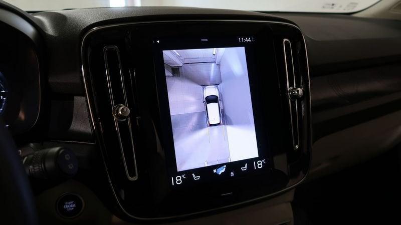 Volvo XC40 Recharge T5 Plug-in Hybrid Recharge Plus Bright