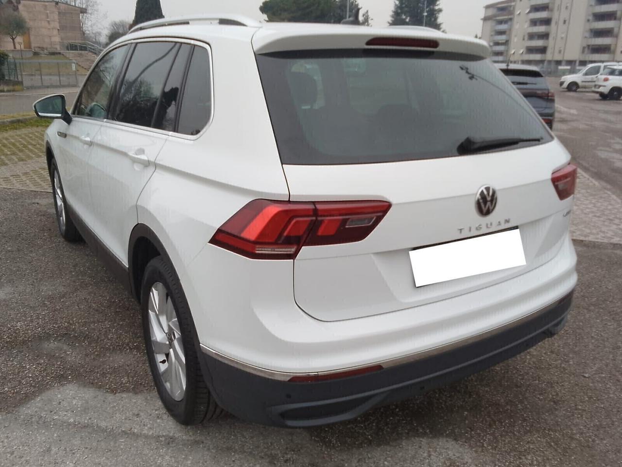 Volkswagen Tiguan 2.0 TDI 150 CV SCR DSG 4MOTION R-Line