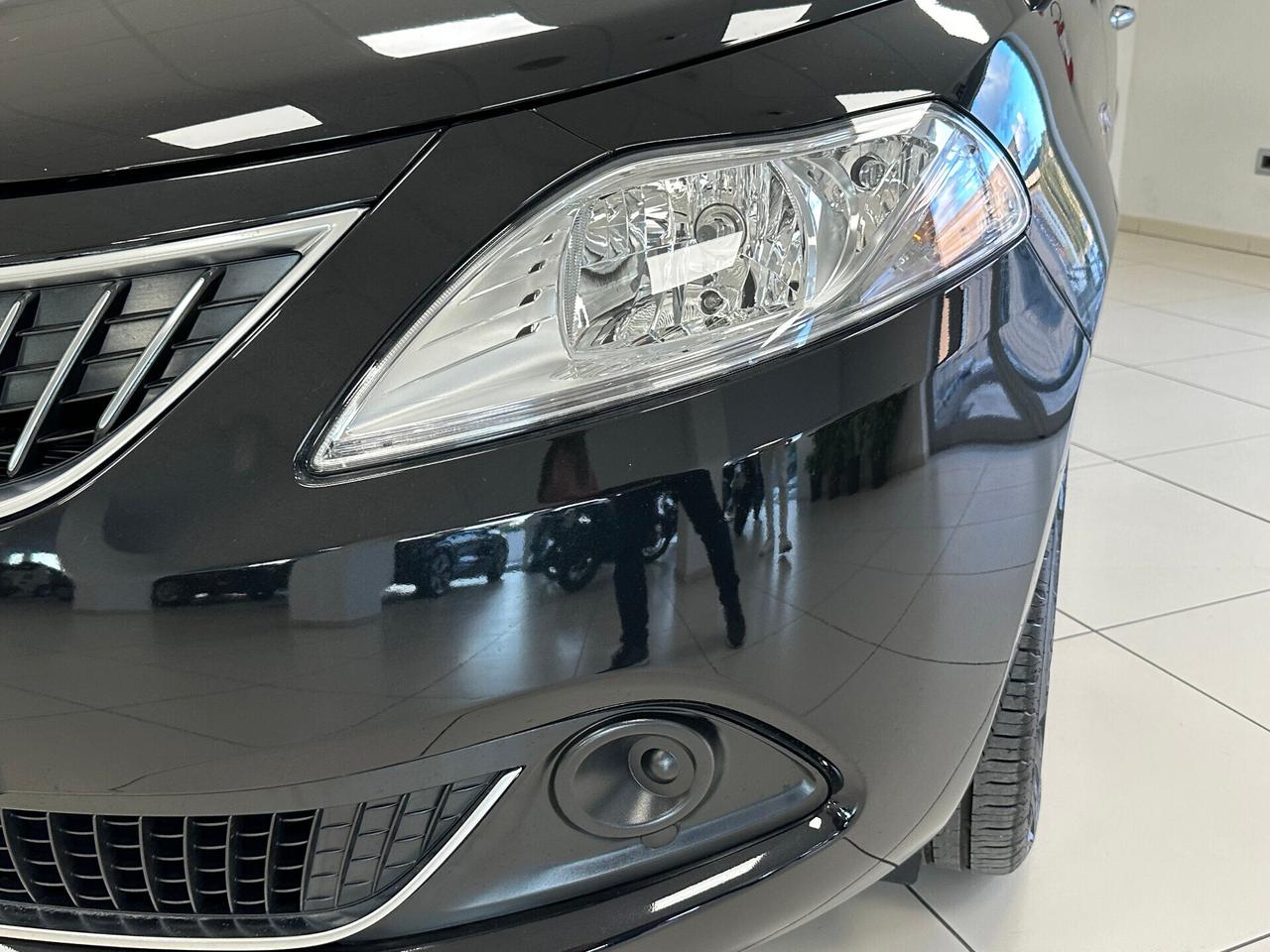 Lancia Ypsilon 1.0 Hybrid 70 CV Gold KM0 - 2024