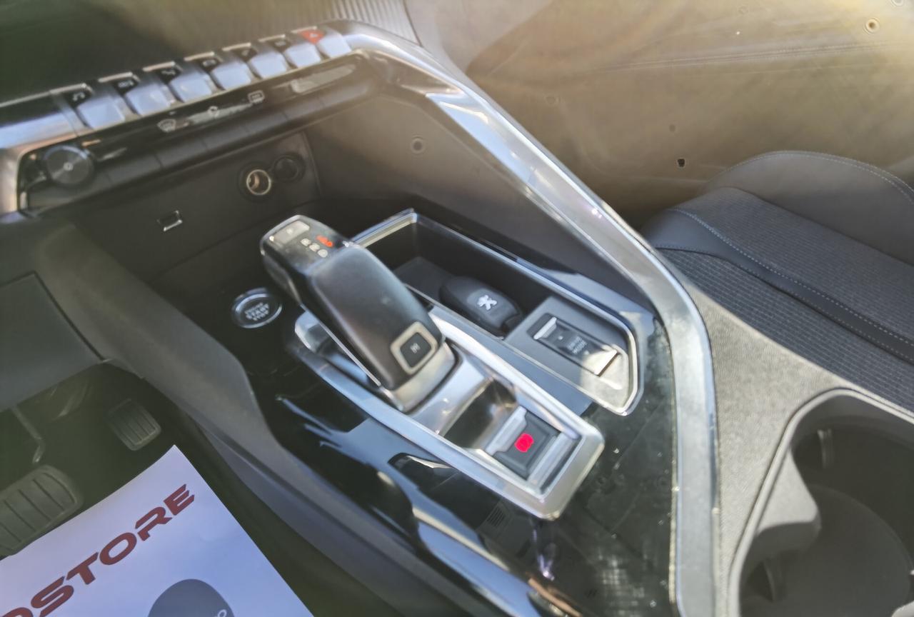 Peugeot 3008 BlueHDi 130 EAT8 Allure Pack