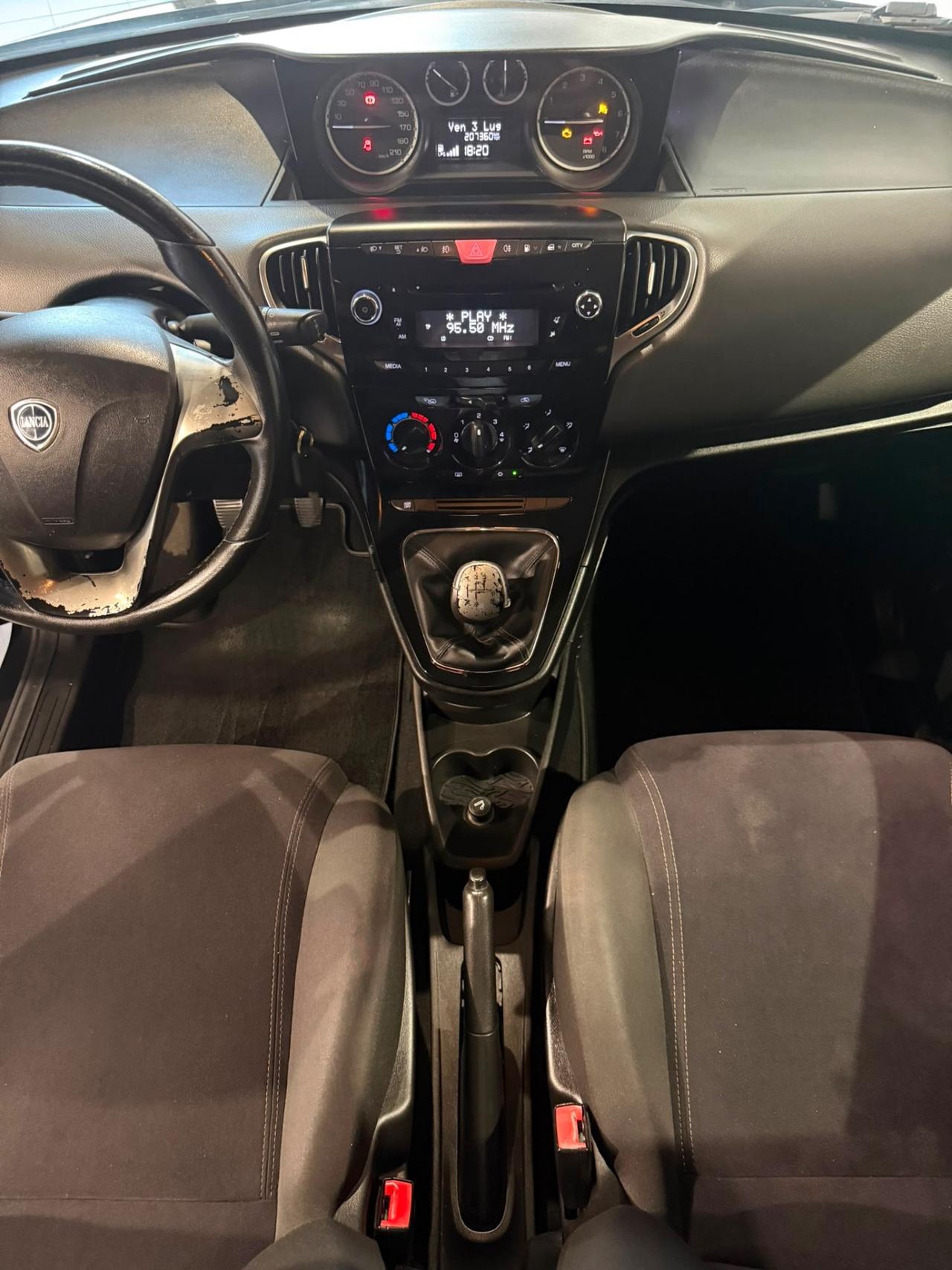 Lancia Ypsilon 1.2 -GPL -NEOPATENTATI -UNICO PROPRIETARIO