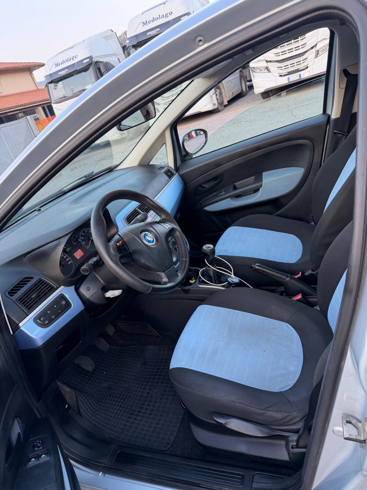 Fiat Grande Punto 1.3 MJT 75 CV 5 porte Active
