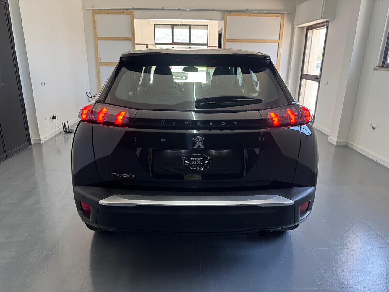 Peugeot 2008 PureTech 100 Active Pack - 2021