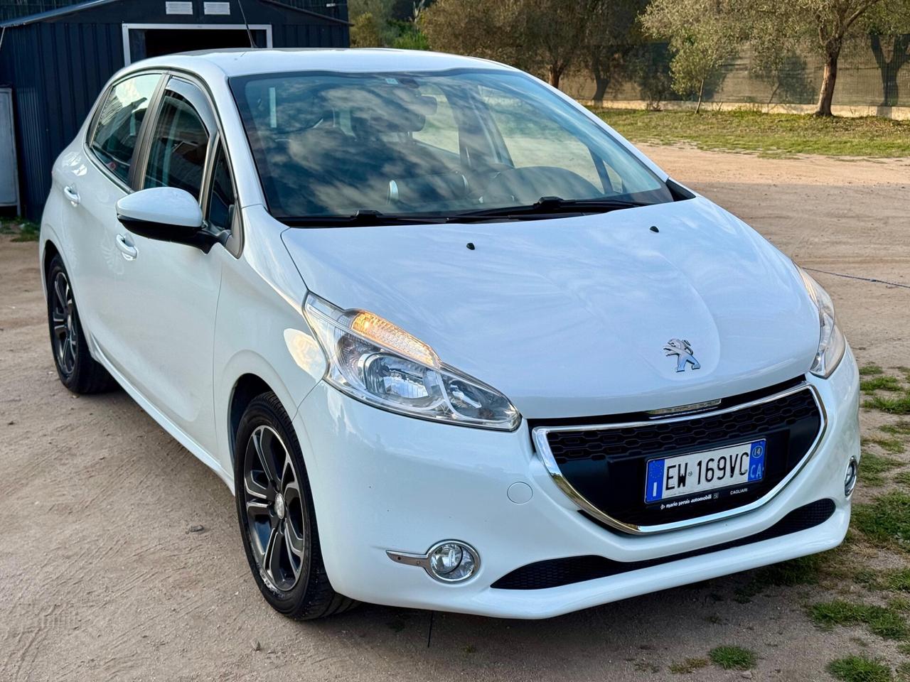 Peugeot 208 PureTech 82 5 porte Access