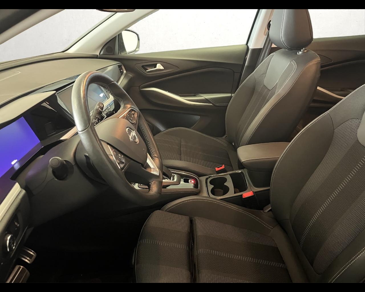 OPEL Grandland Business Elegance 1.5 130cv AT8