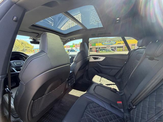 AUDI SQ8 TDI quattro tiptronic
