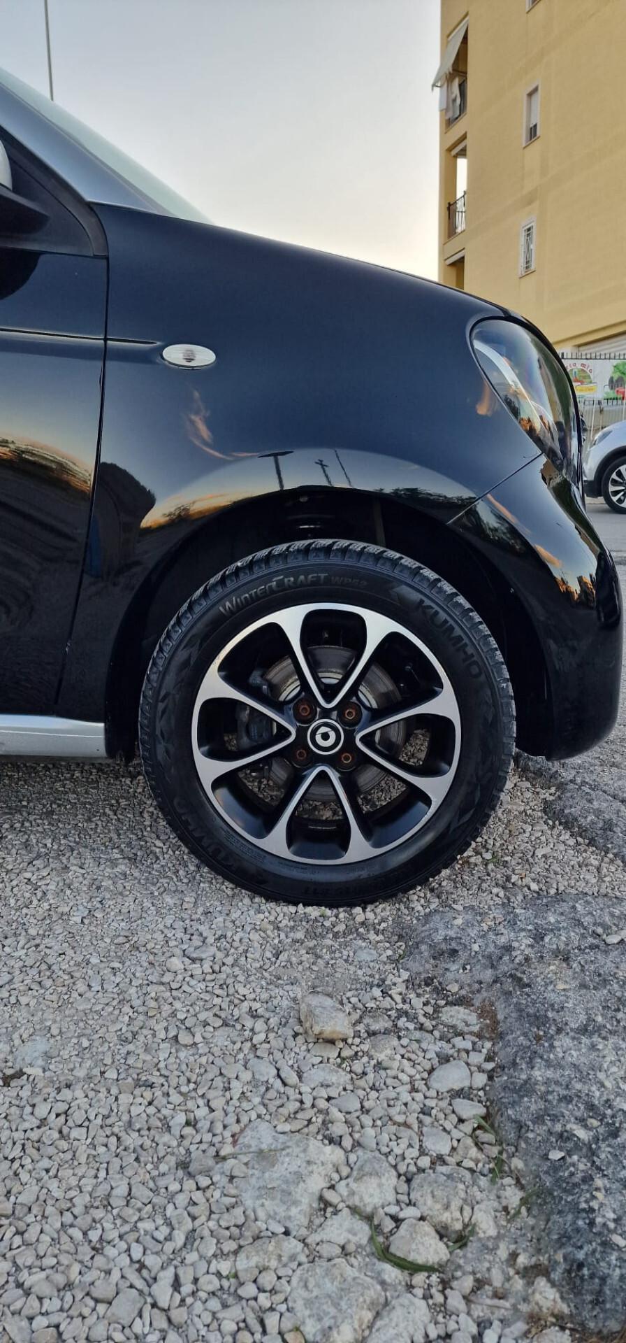 Smart ForFour 70 1.0 Prime 2015