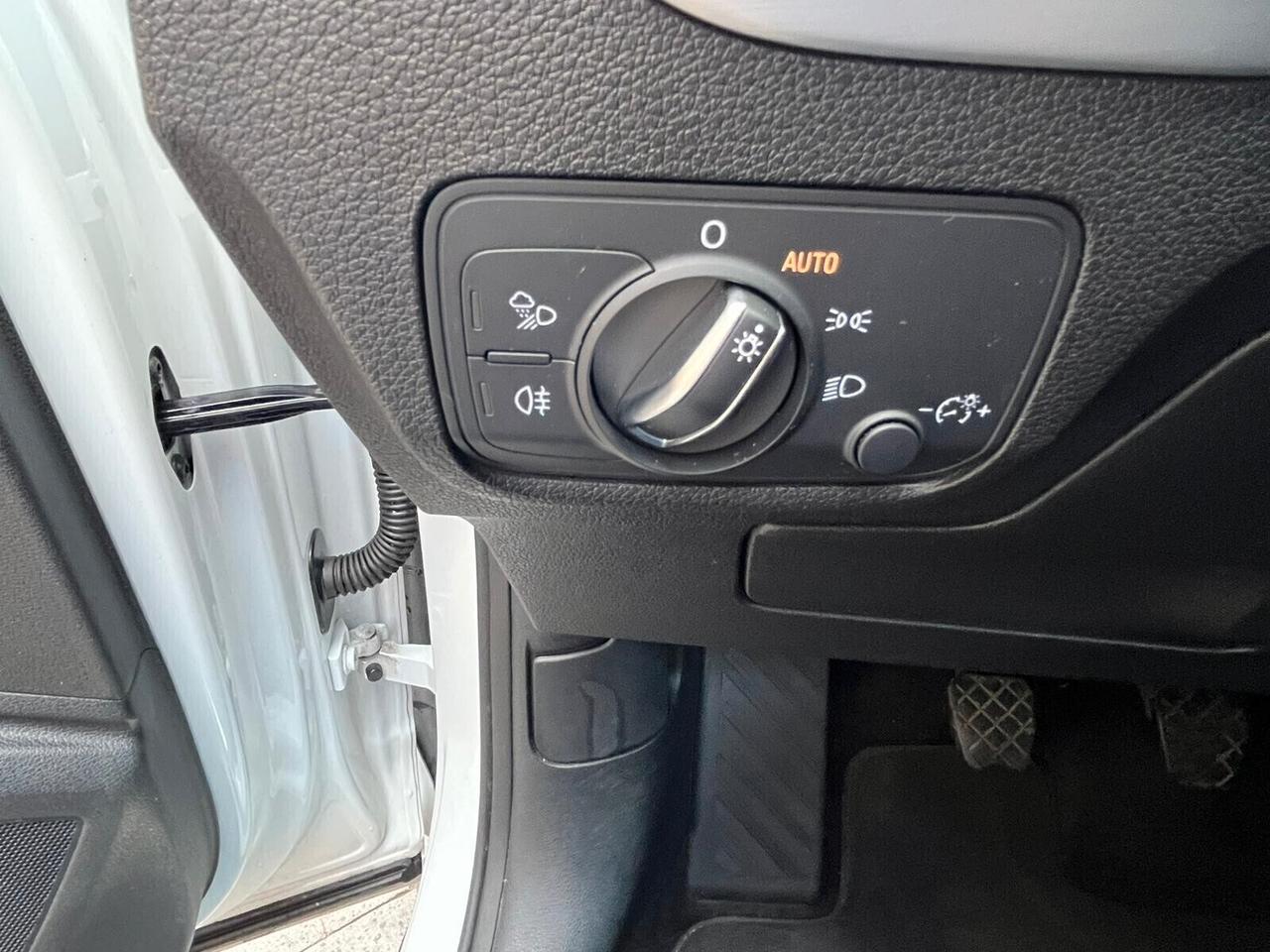 Audi Q2 30 TDI Edition S-LINE ESTERNO