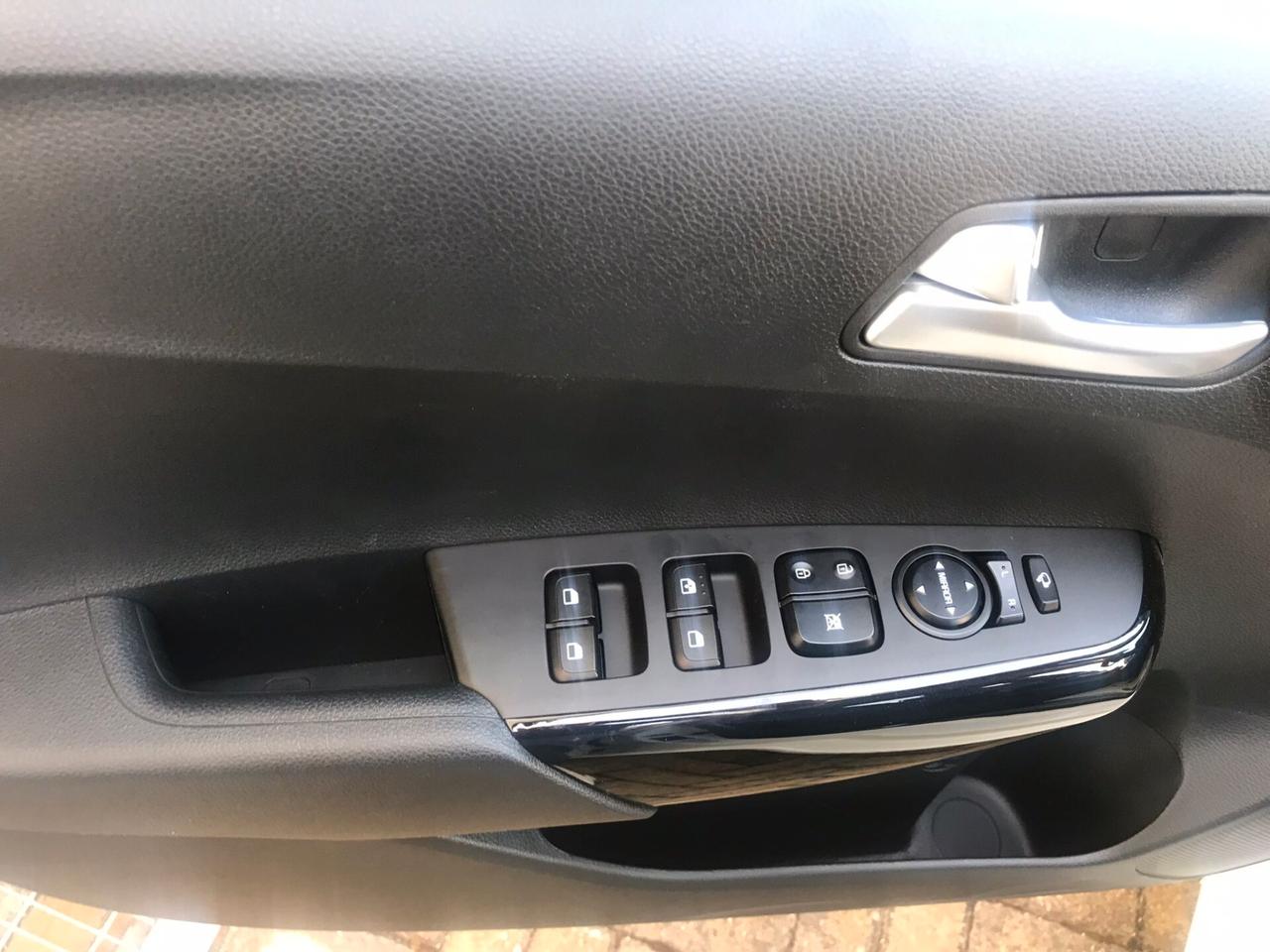 Kia Picanto 1.0 12V 5 porte AMT Urban