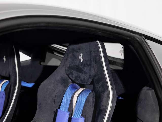 Ferrari 488 Pista