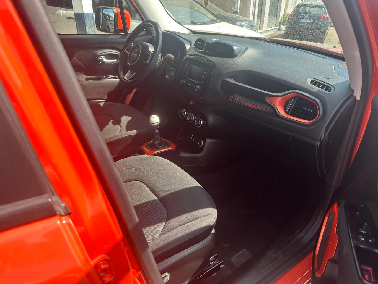 Jeep Renegade 1.6 Mjt 120 CV Longitude