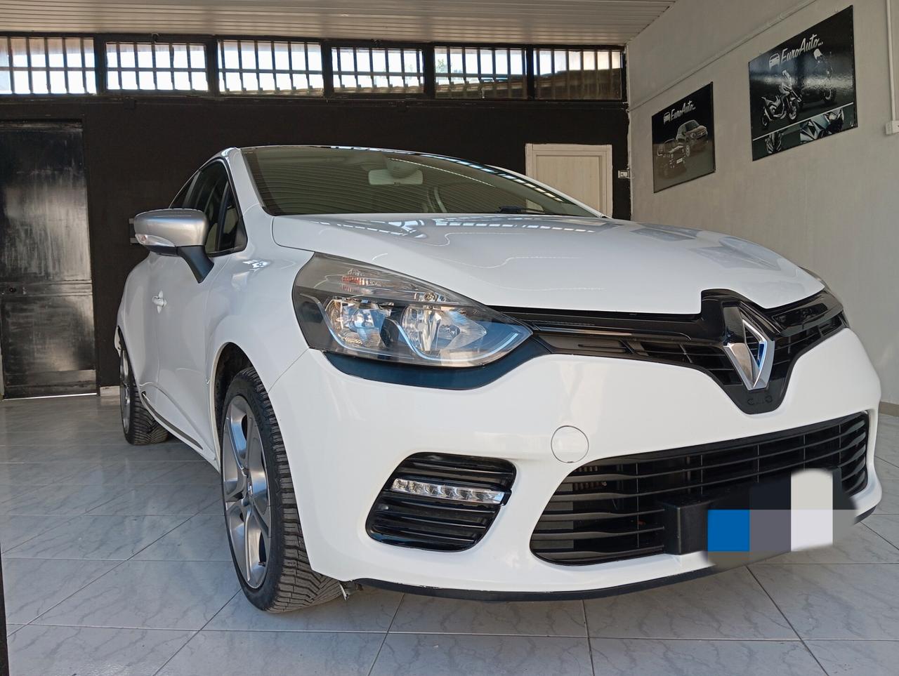 Renault Clio 1.5 Diesel 2016 CON GARANZIA