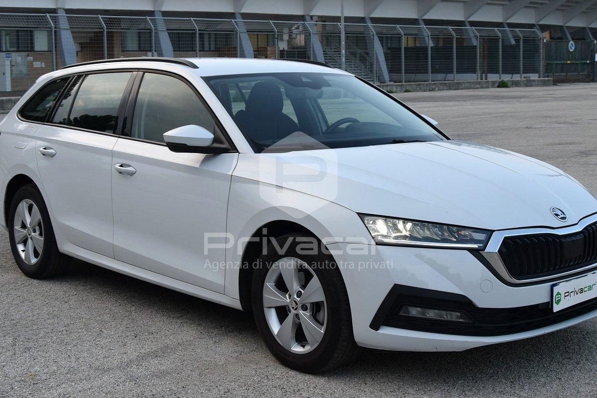 SKODA Octavia 2.0 TDI EVO SCR DSG Wagon Executive