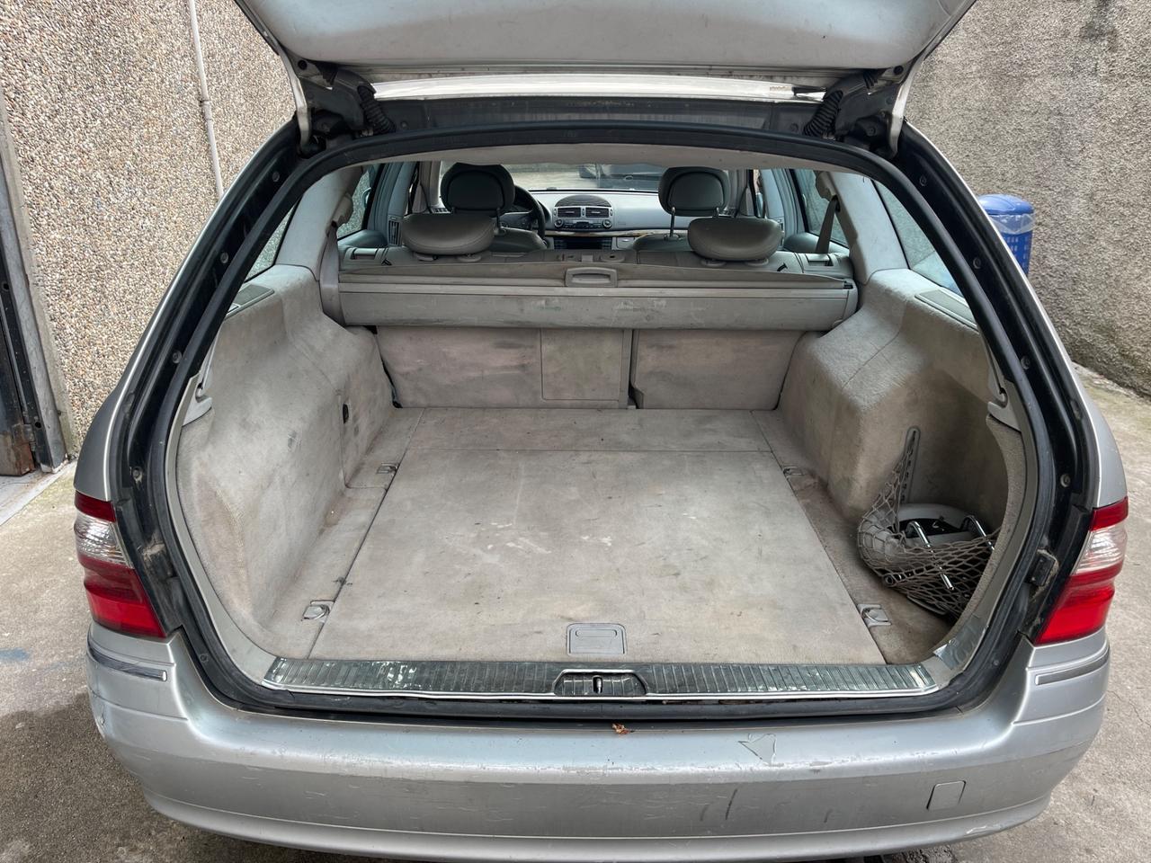 MERCEDES E 320 S.W. BENZINA-GPL EURO4 4MATIC AVANGARGE