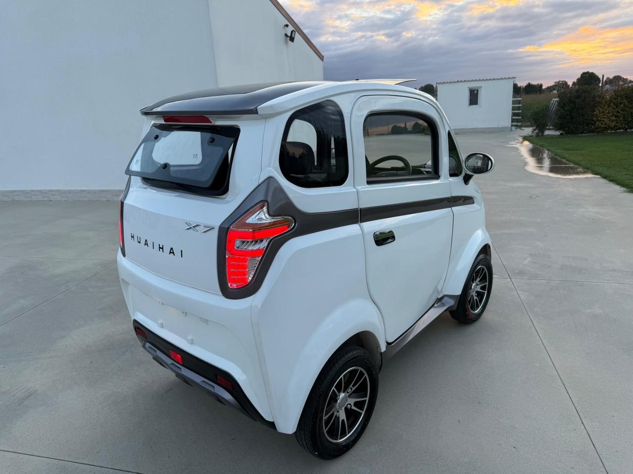 Altro Microcar elettrica X7