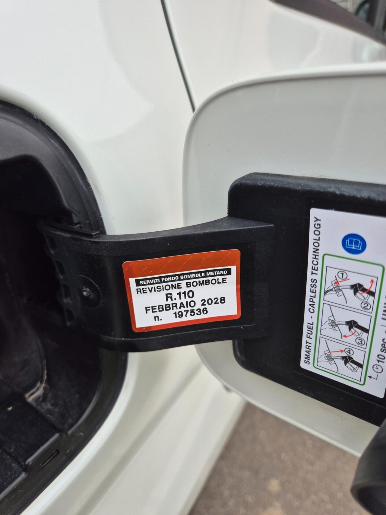 Fiat Panda 0.9 TwinAir Turbo Natural Power Lounge