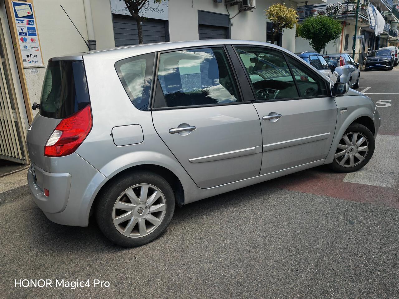 RENAULT SCENIC 1.5 DCI CV106 KW78 SERIE SPECIALE