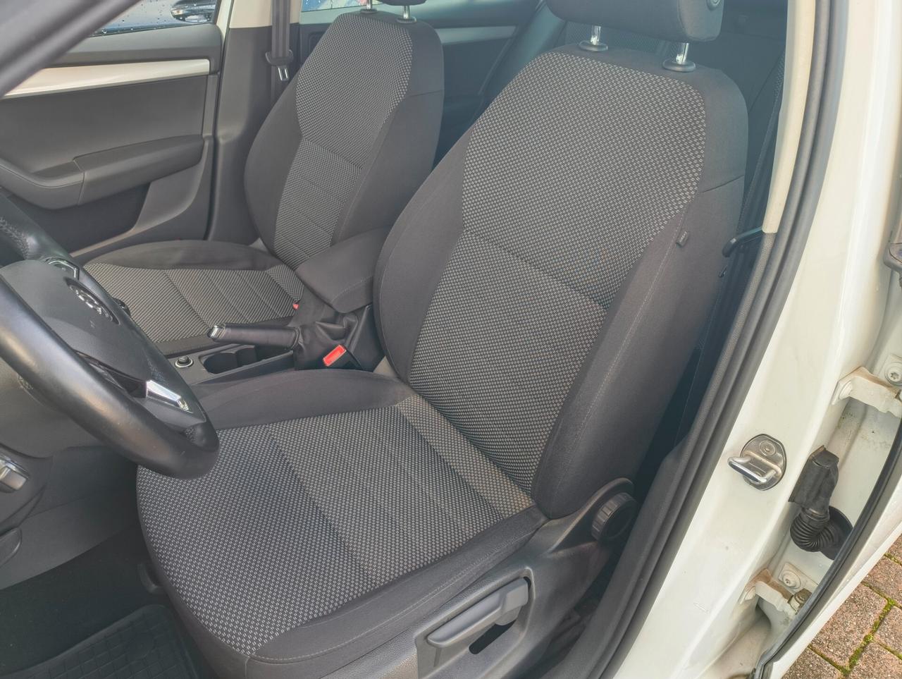 Skoda Octavia 1.4 S.W. Executive G-Tec