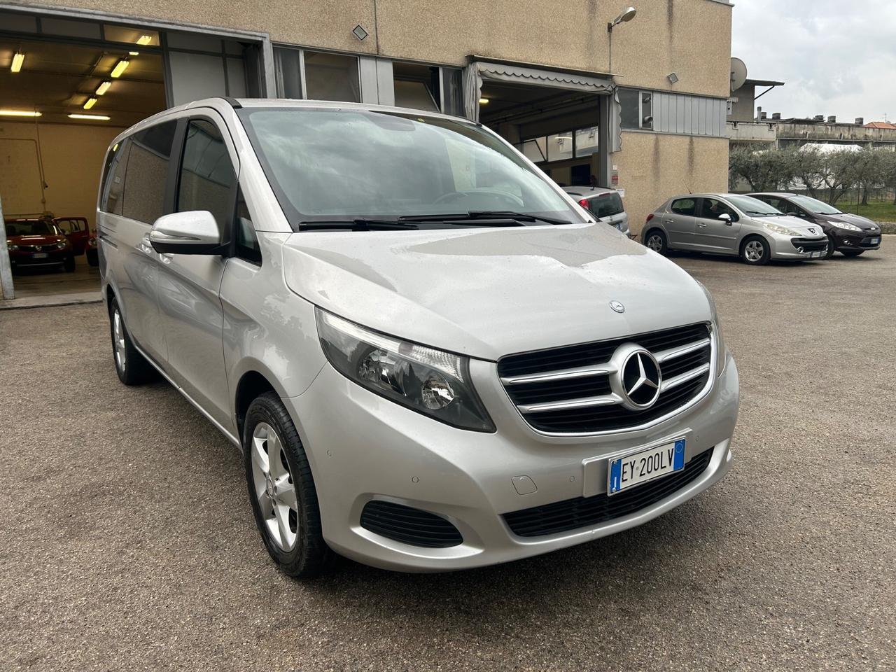 Mercedes-benz V 220 CDI Premium Long