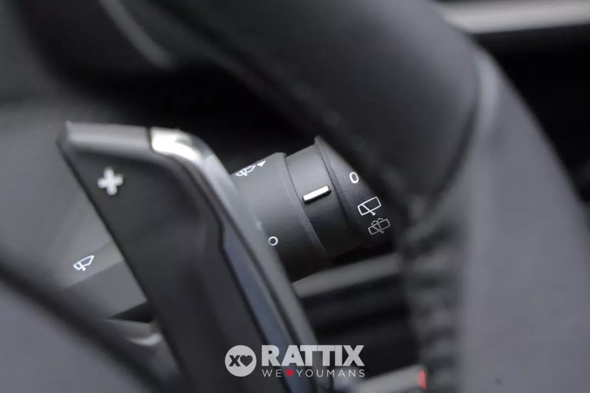Peugeot 208 1.2 Hybrid Allure 136CV e-DCS6