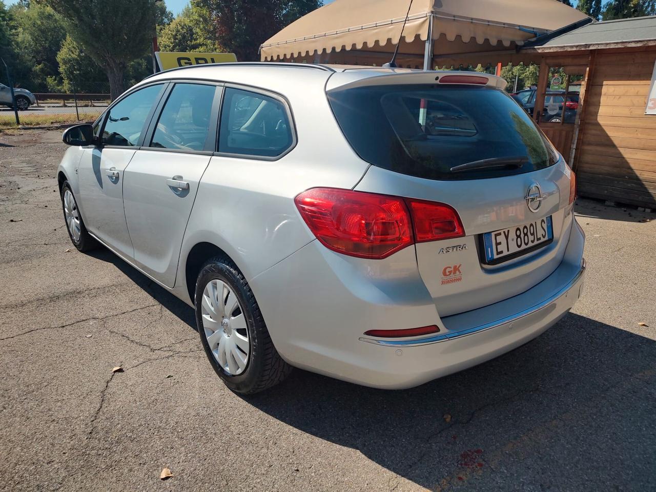 Opel Astra 1.4 140CV Sports Tourer Cosmo, BENZINA\GPL CON SCADENZA 2035, OK NEOPATENTATI, GARANZIA L.12 MESI