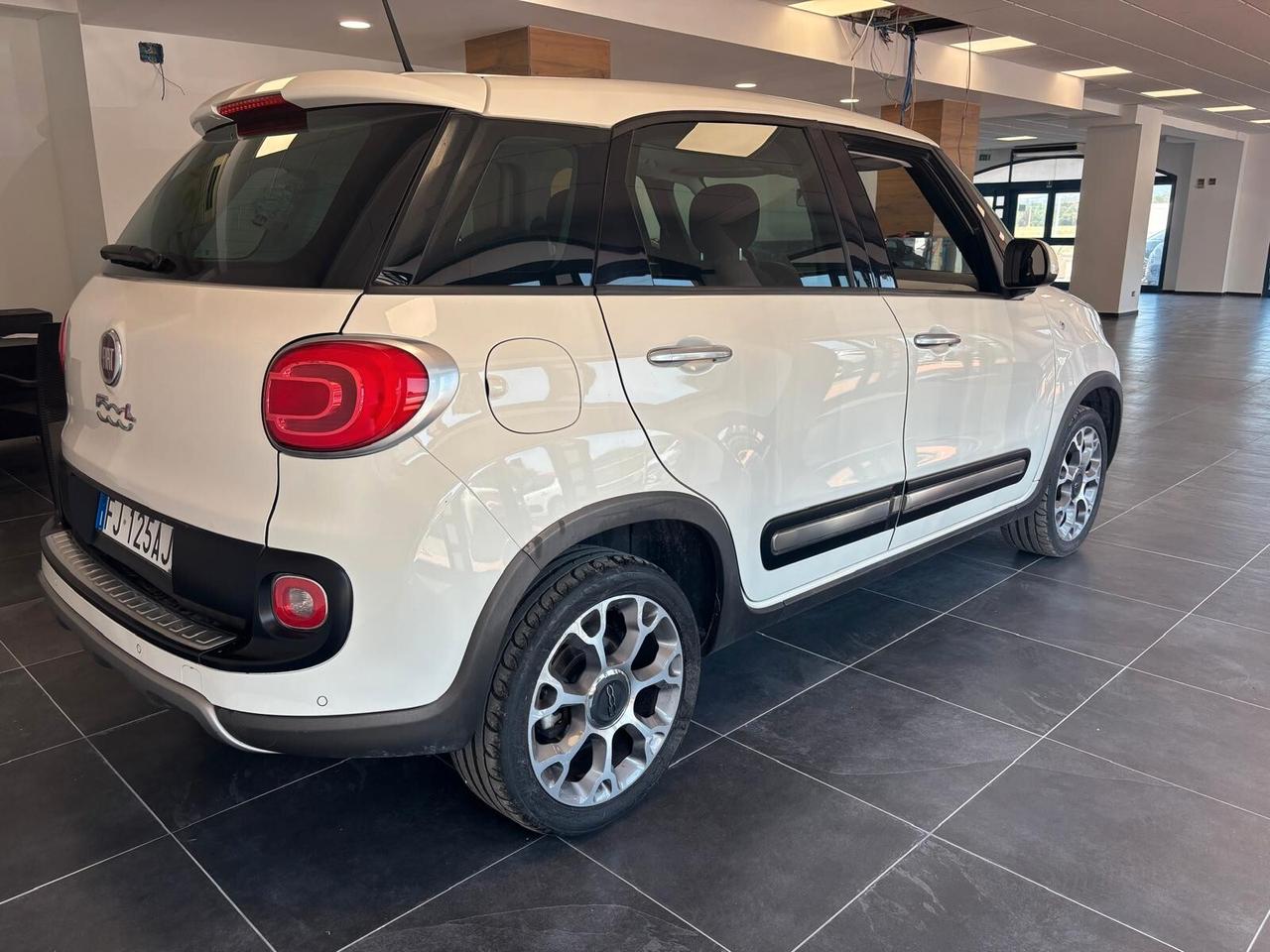 FIAT 500 L ANNO 2017 DS 1.3 ADATTA NEOPATENTATI KM 189 MILA