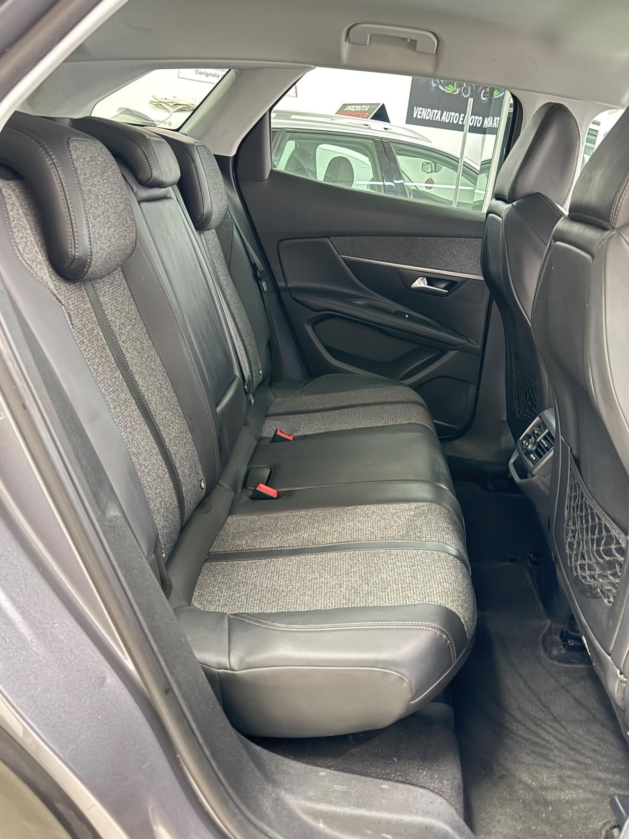 Peugeot 3008 BlueHDi 120 EAT6 S&S Allure